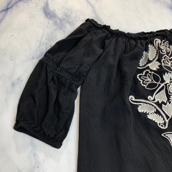 Lulu's Black White Embroidered Off Shoulder Blouse - Picture 7 of 8
